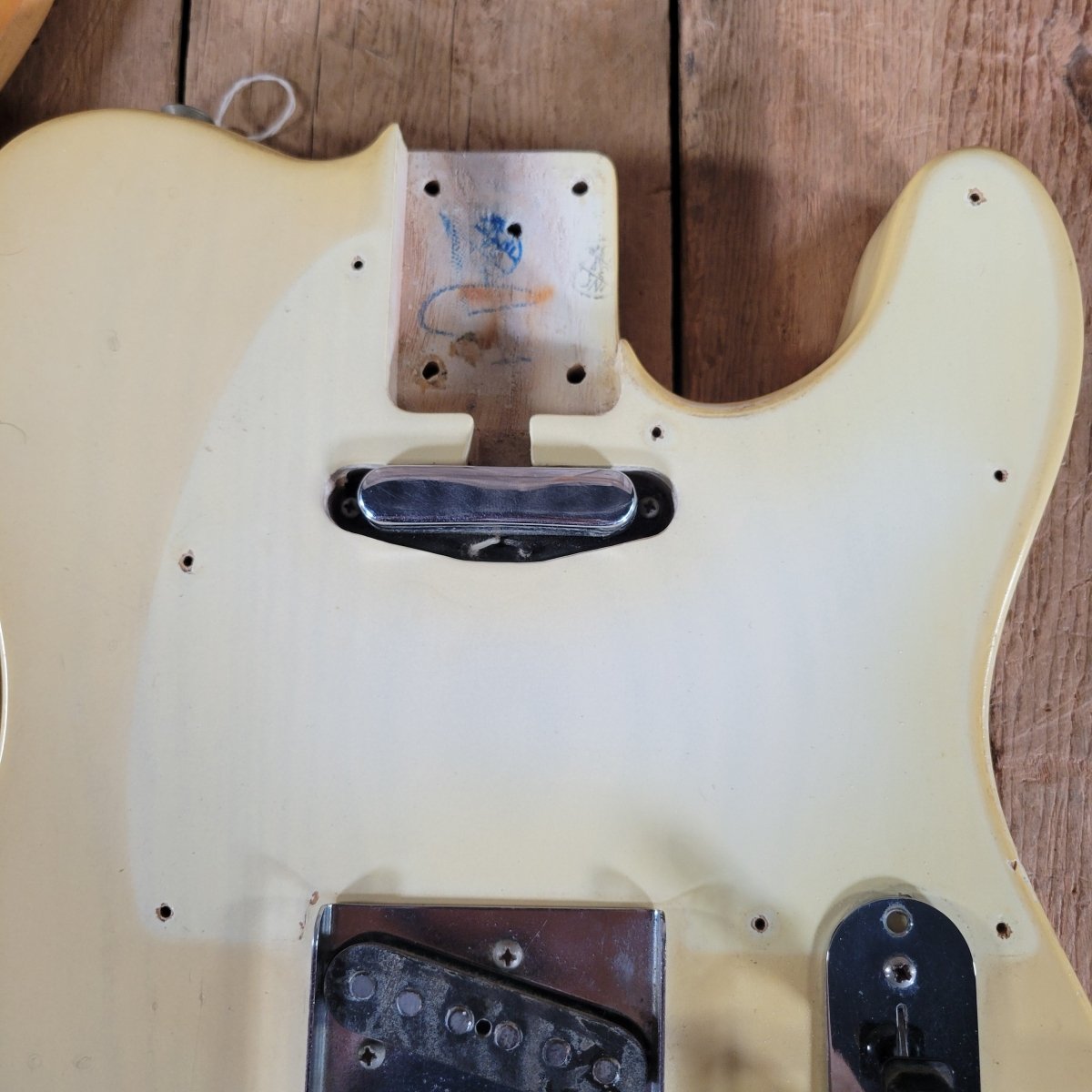 SOLD - Fender Telecaster 1975 Blonde – 100% Original Vintage Electric Guitar - Mahar's Vintage Guitars