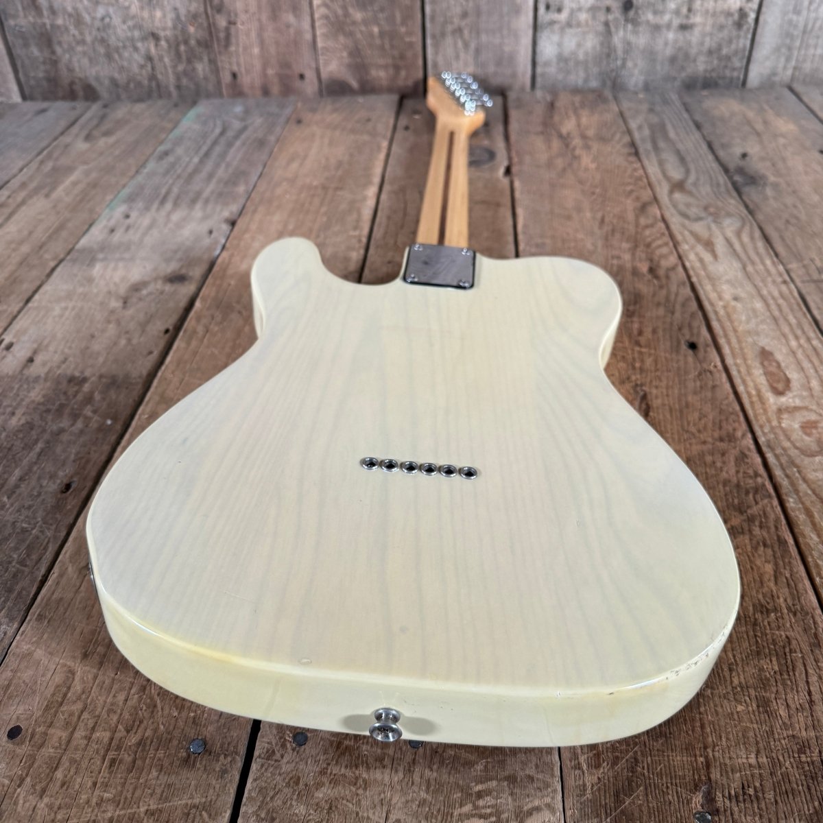 SOLD - Fender Telecaster 1975 White Blonde - Mahar's Vintage Guitars