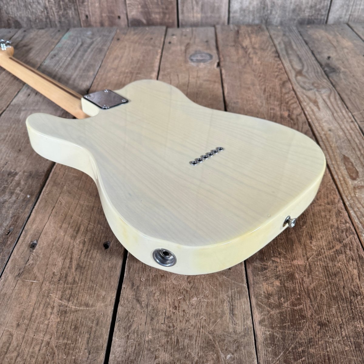 SOLD - Fender Telecaster 1975 White Blonde - Mahar's Vintage Guitars
