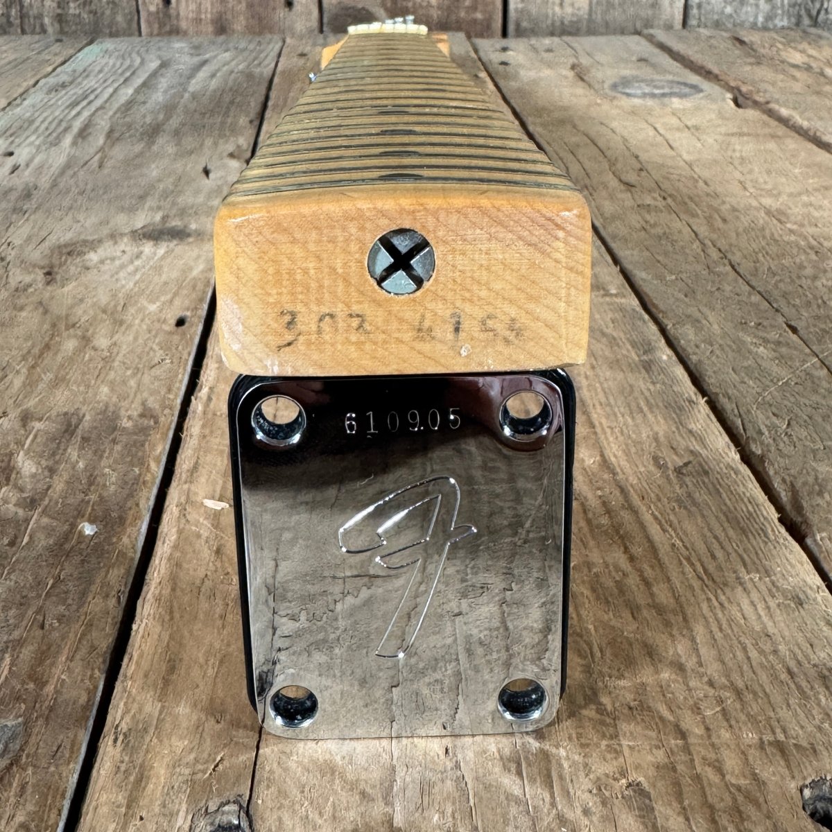 SOLD - Fender Telecaster 1975 White Blonde - Mahar's Vintage Guitars