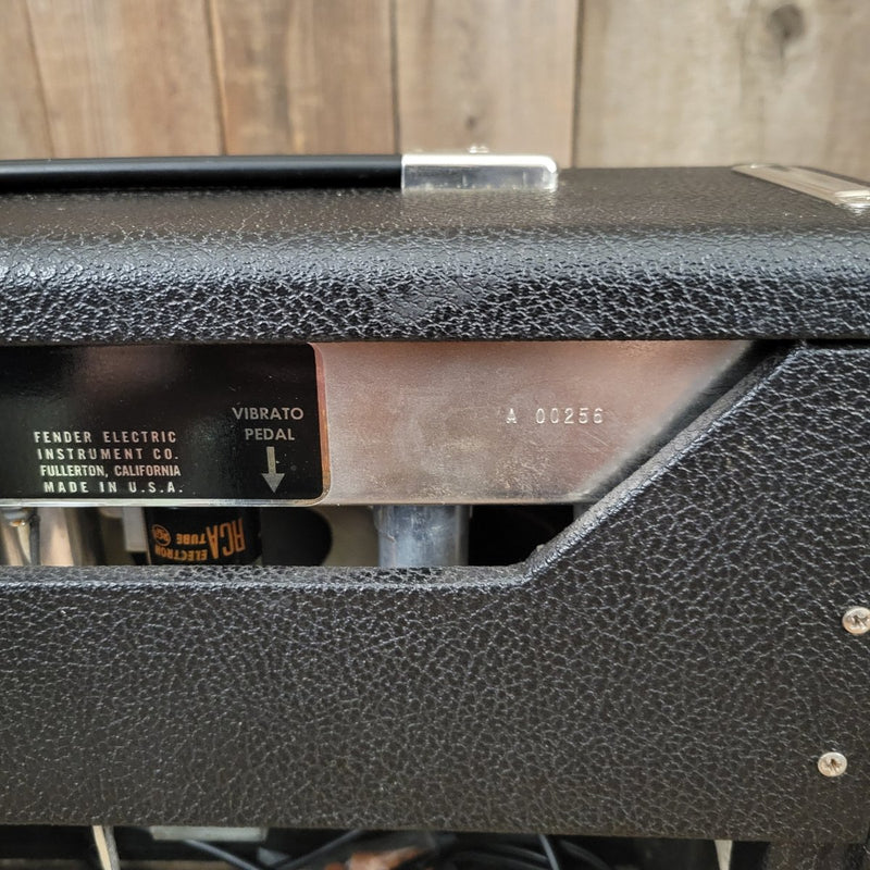 SOLD - Fender Vibro Champ 1964 FEIC Pre CBS Vintage Guitar Amp - Mahar's Vintage Guitars
