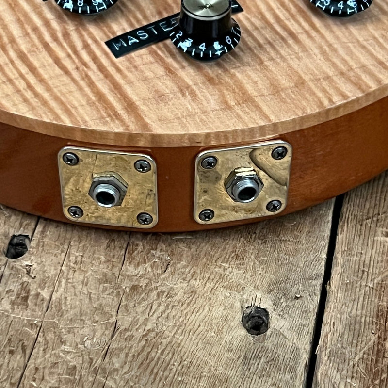 SOLD - Gibson Custom Shop Prototype Roadworn Les Paul Acoustic 2006 Natural Flame - Mahar's Vintage Guitars