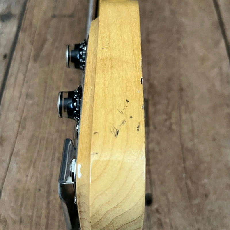 SOLD - Gibson EH - 500 Skylark Lap Steel 1965 - Mahar's Vintage Guitars