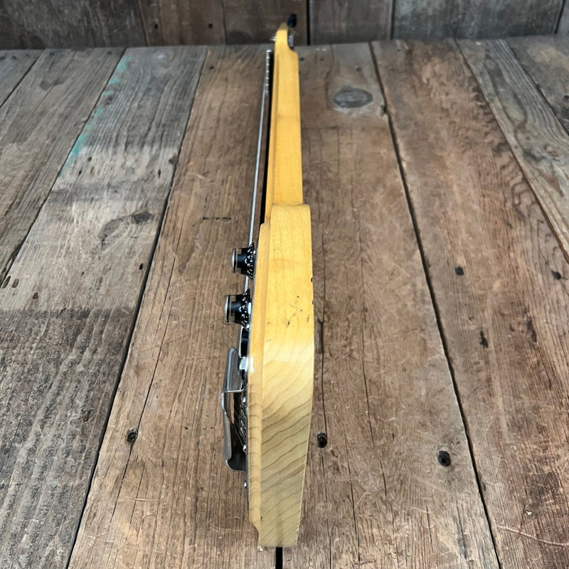 SOLD - Gibson EH - 500 Skylark Lap Steel 1965 - Mahar's Vintage Guitars