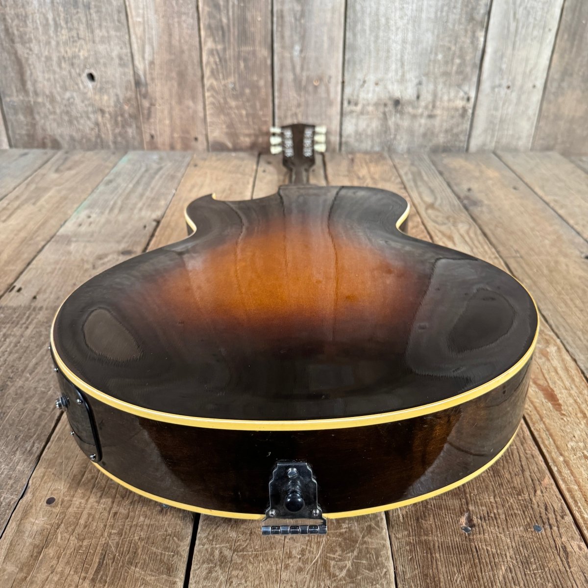 SOLD - Gibson ES - 175 1953 Sunburst - Mahar's Vintage Guitars