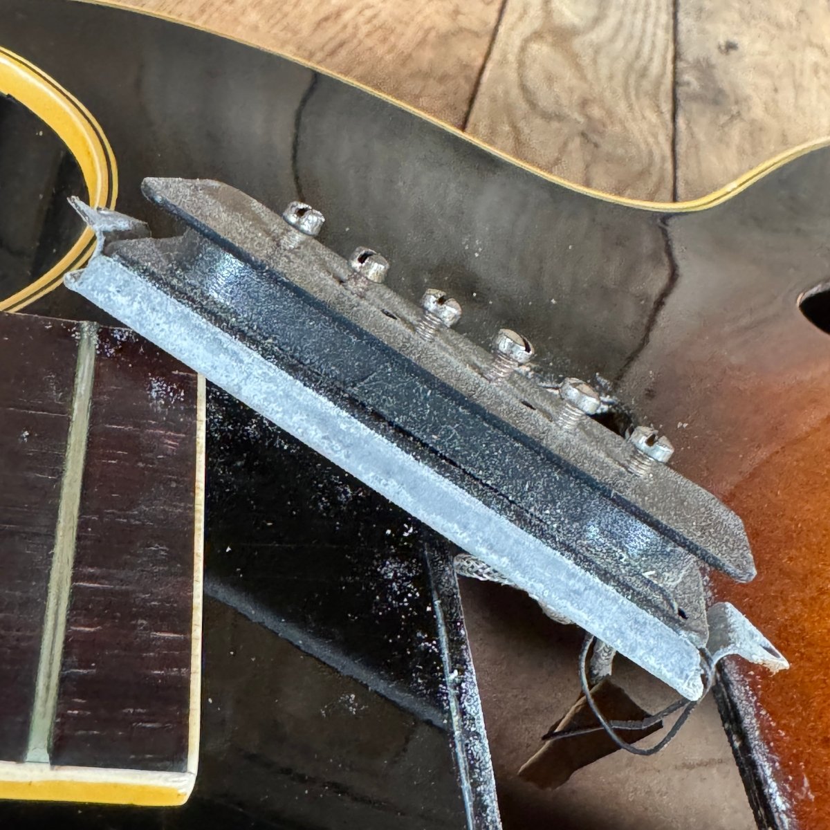 SOLD - Gibson ES - 175 1953 Sunburst - Mahar's Vintage Guitars