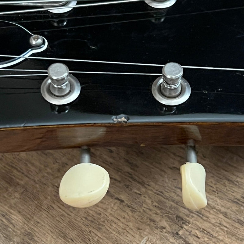 SOLD - Gibson ES - 330TD 1965 Sunburst with Original Hardshell Case - Mahar's Vintage Guitars