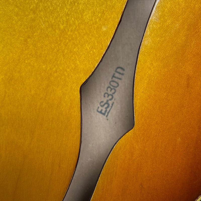 SOLD - Gibson ES - 330TD 1965 Sunburst with Original Hardshell Case - Mahar's Vintage Guitars