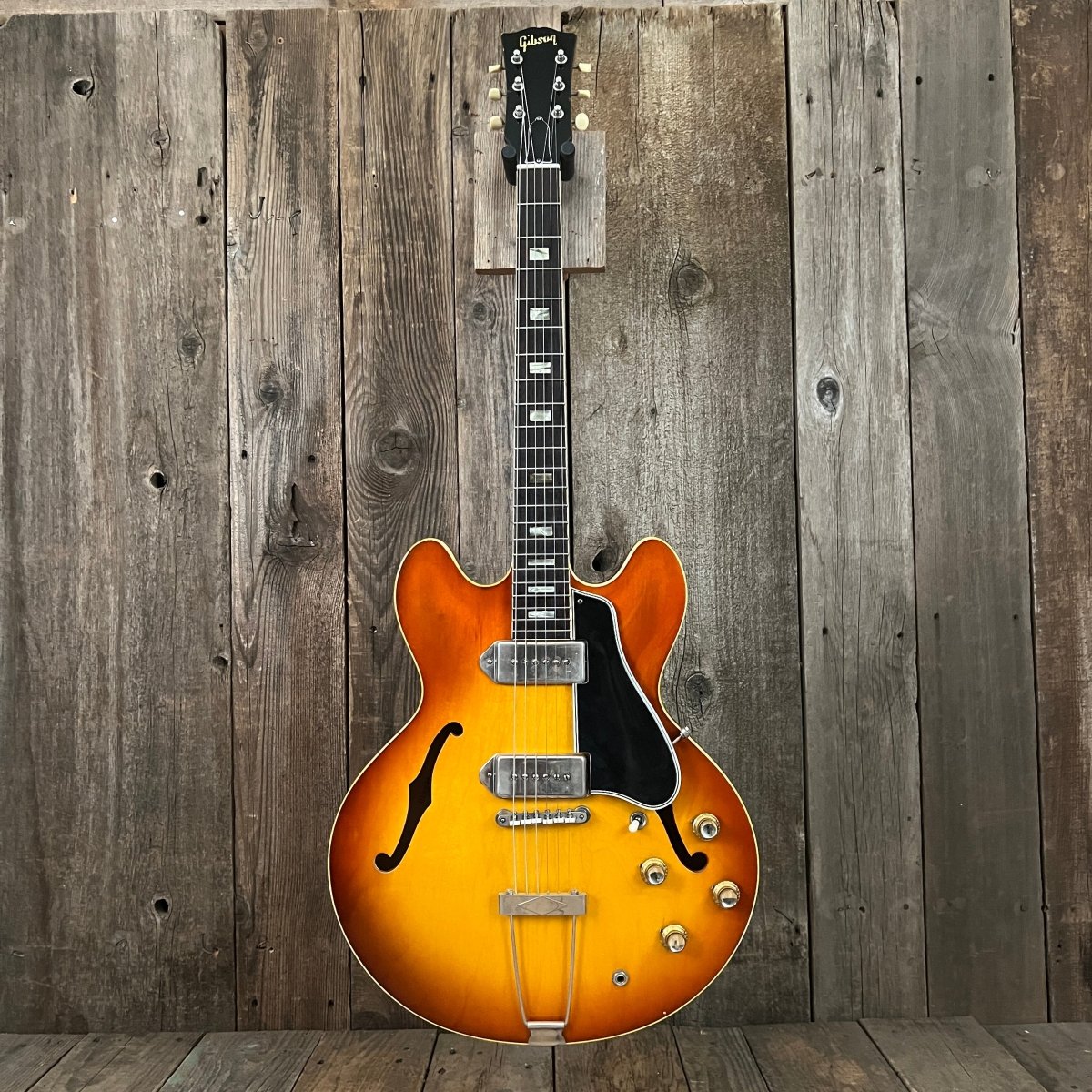 SOLD - Gibson ES - 330TD 1965 Sunburst with Original Hardshell Case - Mahar's Vintage Guitars