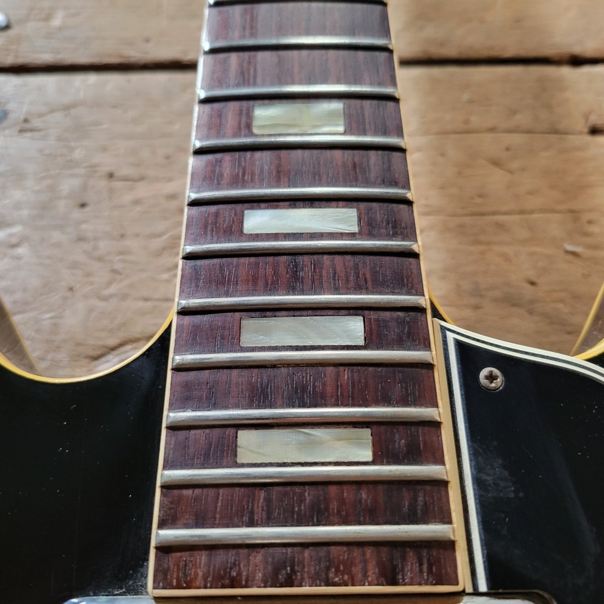 SOLD - Gibson ES - 330TD Sunburst 1966 - Mahar's Vintage Guitars