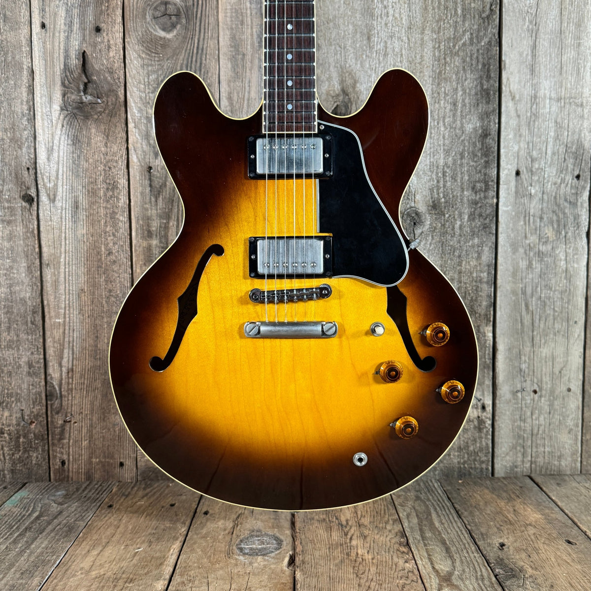 SOLD - Gibson ES - 335 Dot Neck Reissue 1981 Sunburst - Mahar's Vintage Guitars