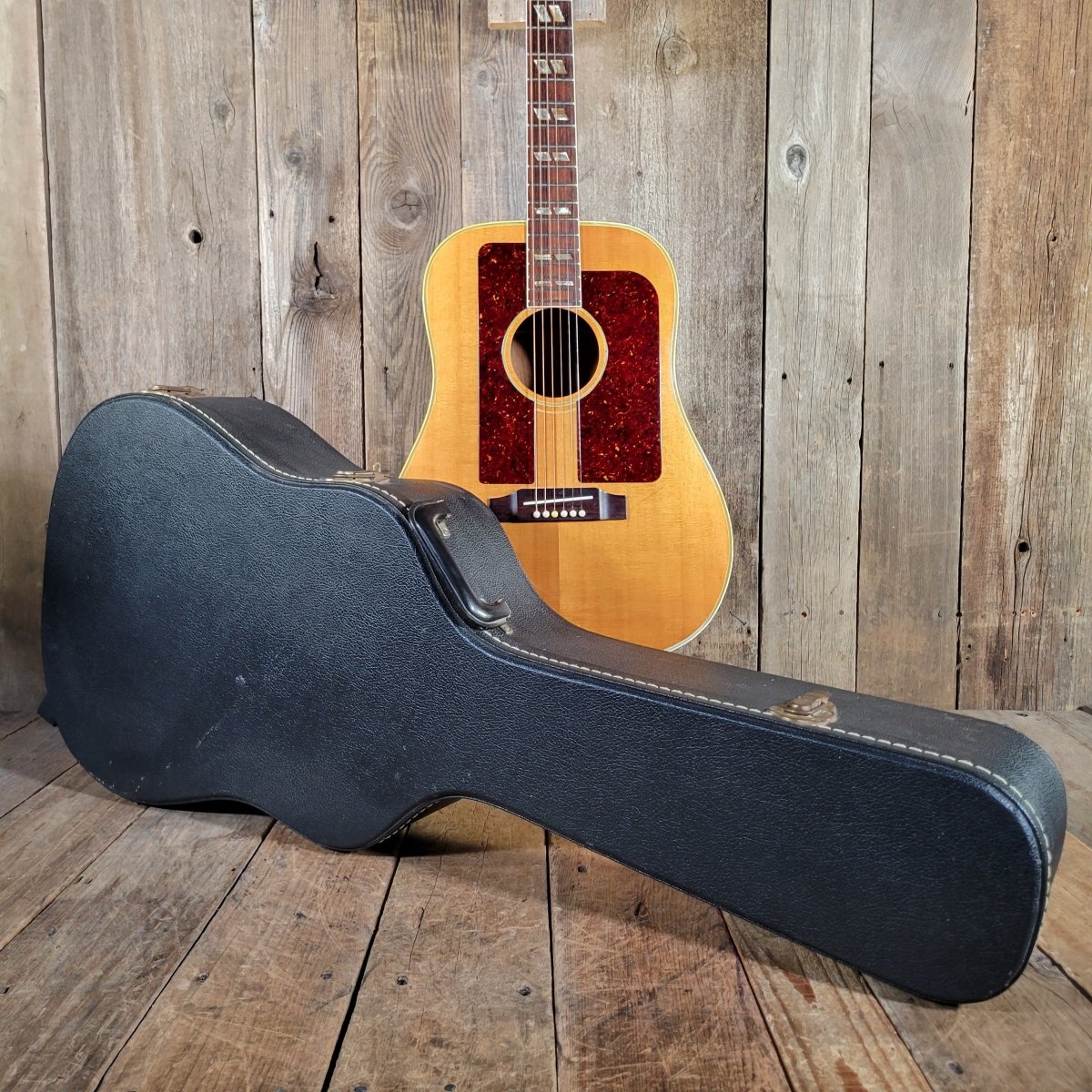 SOLD - Gibson FJN Folk Singer Jumbo 1967 - Mahar's Vintage Guitars