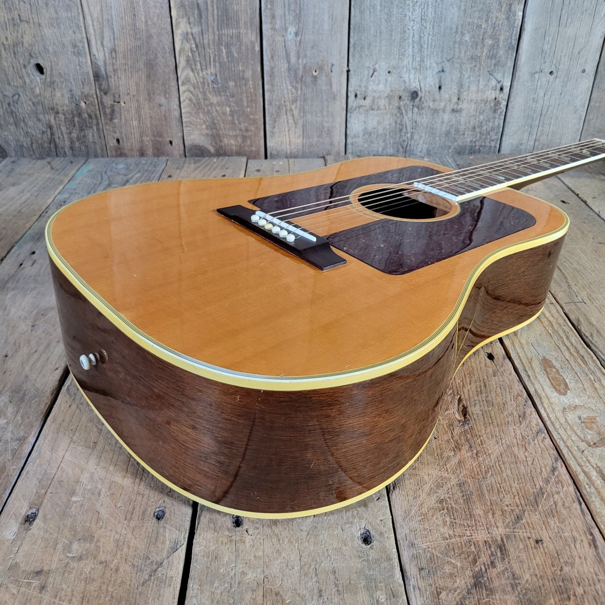 SOLD - Gibson FJN Folk Singer Jumbo 1967 - Mahar's Vintage Guitars
