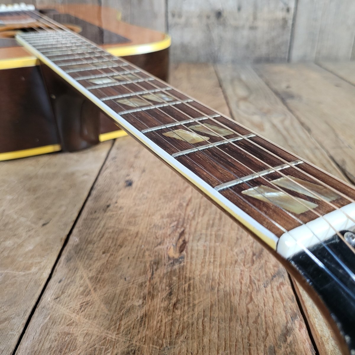 SOLD - Gibson FJN Folk Singer Jumbo 1967 - Mahar's Vintage Guitars