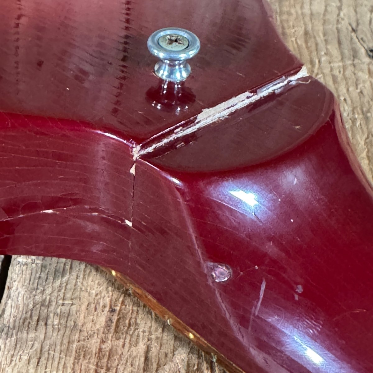 SOLD - Gibson Flying V Pink Burst 1984 Dirty Fingers pickups - Mahar's Vintage Guitars