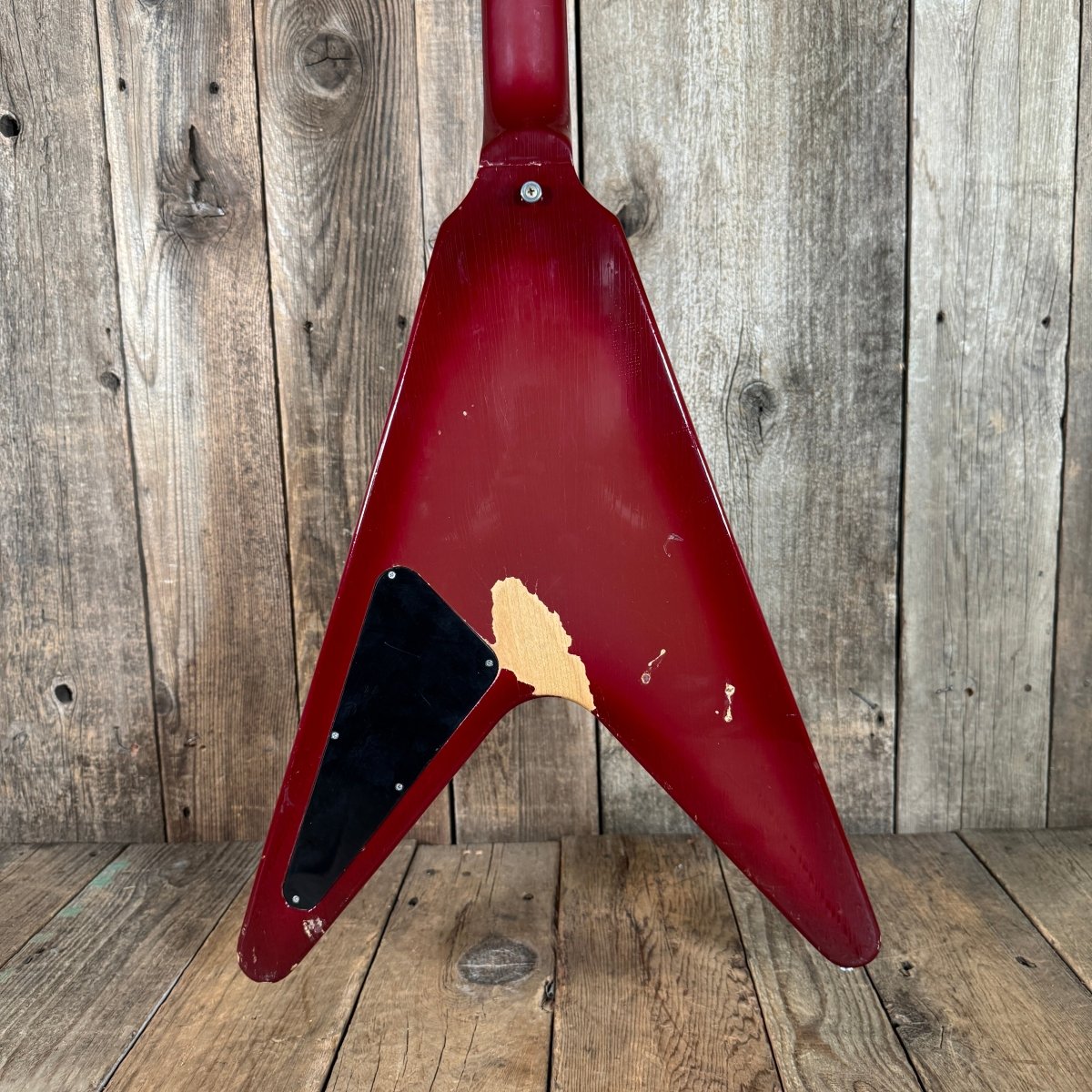 SOLD - Gibson Flying V Pink Burst 1984 Dirty Fingers pickups - Mahar's Vintage Guitars