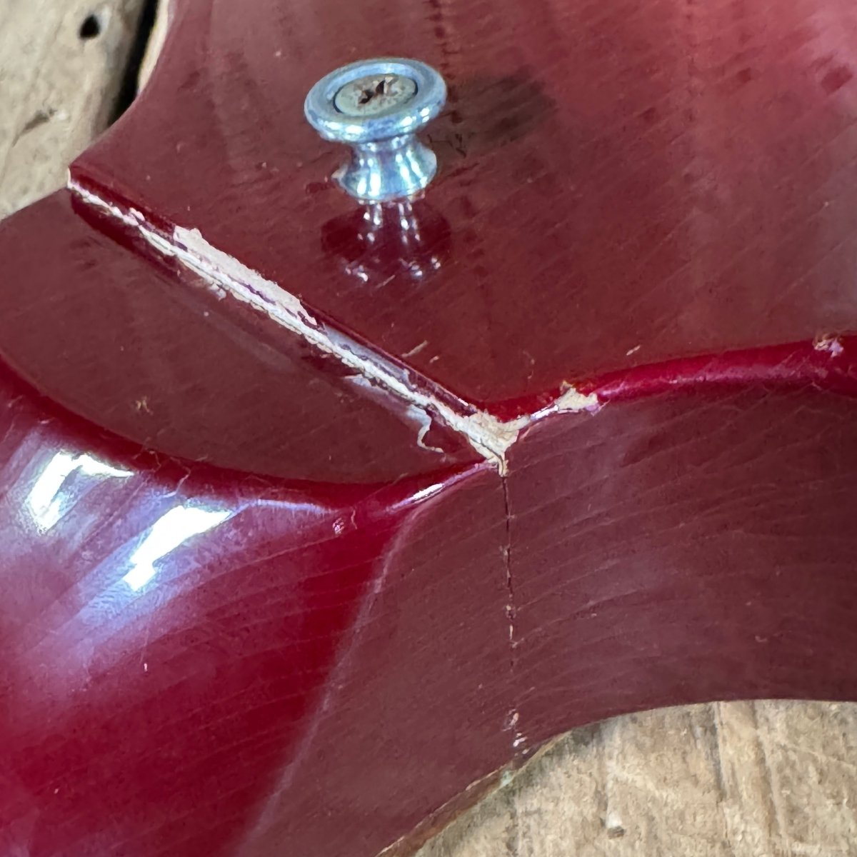 SOLD - Gibson Flying V Pink Burst 1984 Dirty Fingers pickups - Mahar's Vintage Guitars