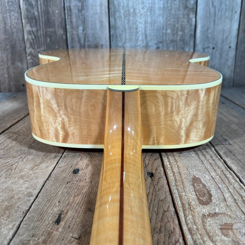 SOLD - Gibson J - 200 Elite 1999 Natural - Mahar's Vintage Guitars