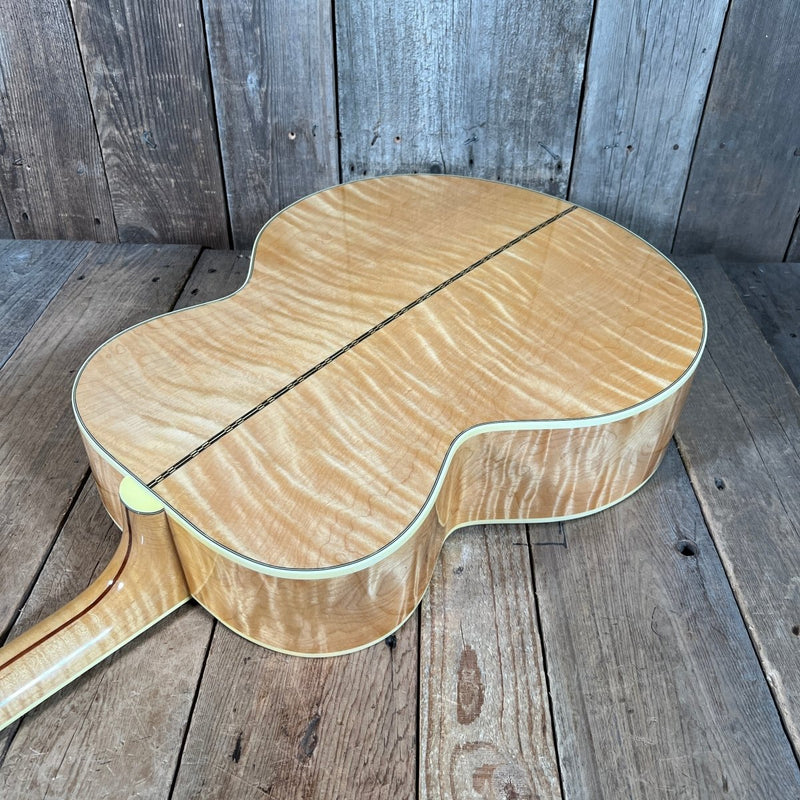 SOLD - Gibson J - 200 Elite 1999 Natural - Mahar's Vintage Guitars