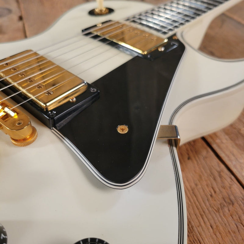 SOLD - Gibson Les Paul Custom Historic Custom Shop Alpine White 2005 - Mahar's Vintage Guitars