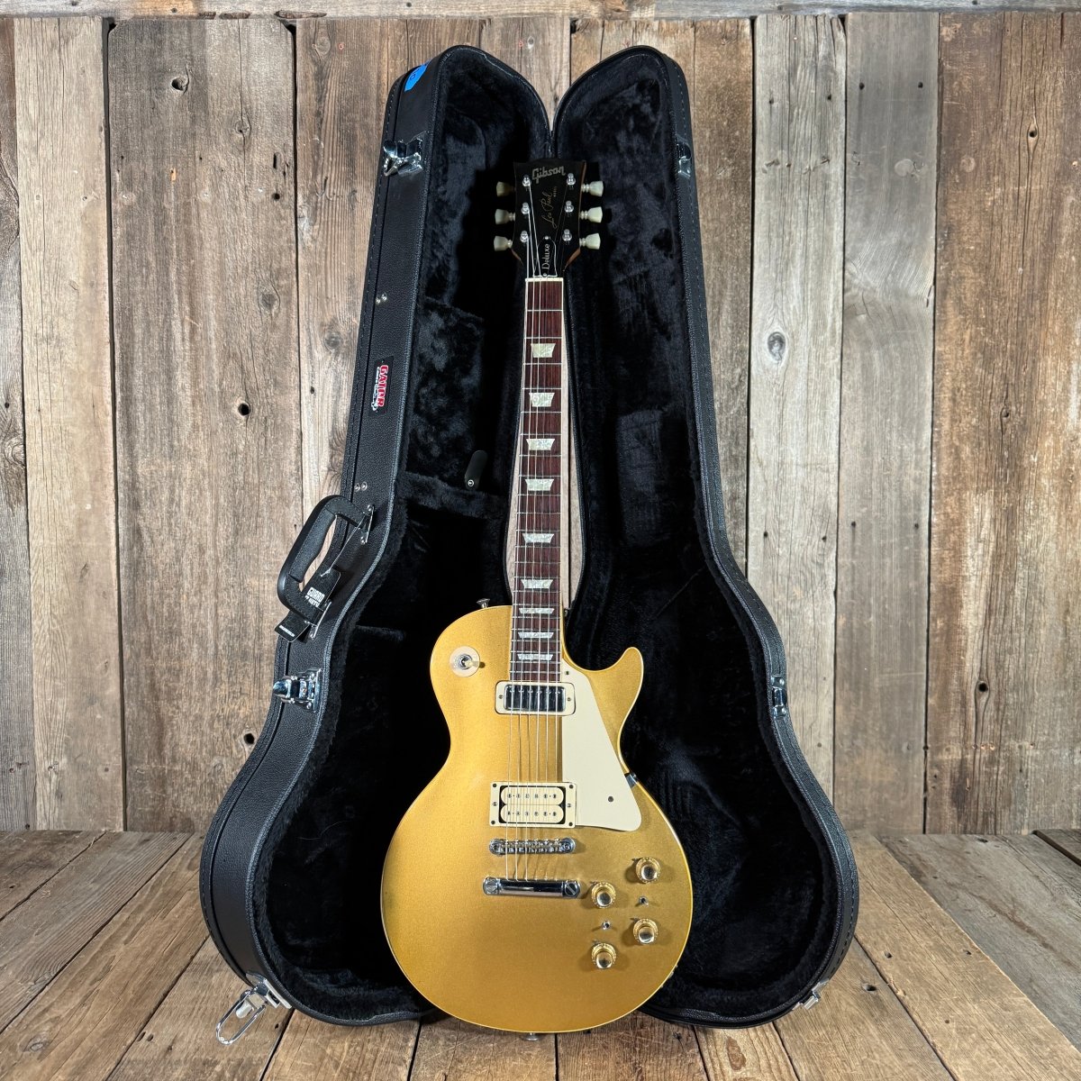 SOLD - Gibson Les Paul Deluxe 1973 Goldtop Player's Grade - Mahar's Vintage Guitars