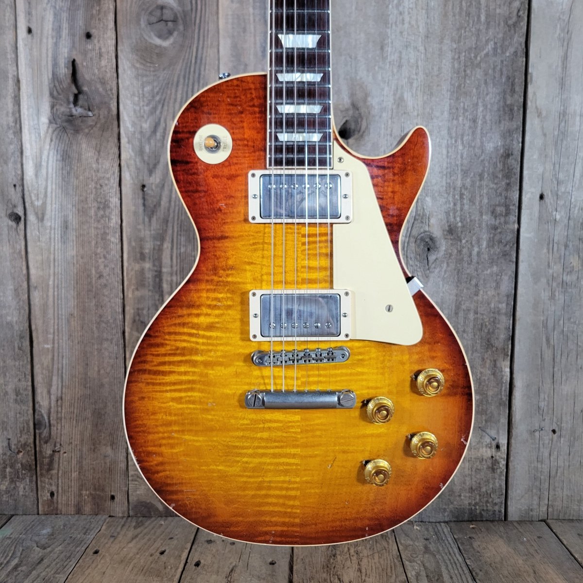 SOLD - Gibson Les Paul R9 True Historic Tom Murphy Painted & Aged Limited Run 6 2017 1959 Reissue - Mahar's Vintage Guitars