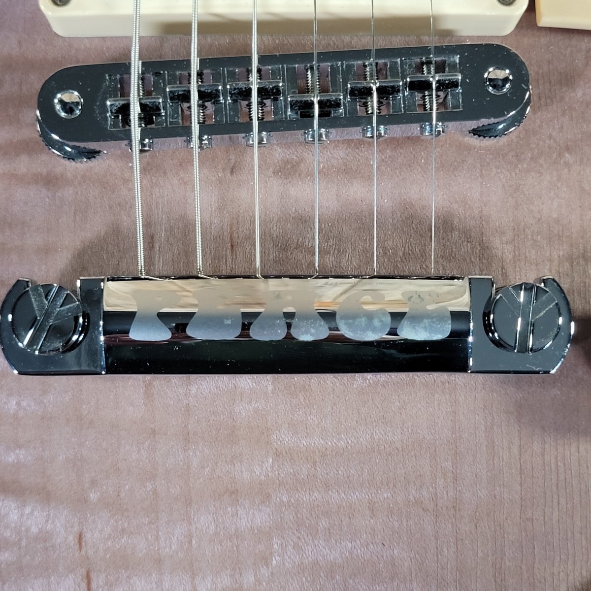 SOLD - Gibson Les Paul Standard 2014 Peace Purple Burst with Original Hard Case - Mahar's Vintage Guitars