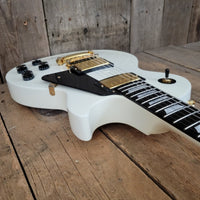 Sold - Gibson Les Paul Studio Alpine White - 2010 - Mahar's Vintage Guitars