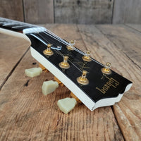 Sold - Gibson Les Paul Studio Alpine White - 2010 - Mahar's Vintage Guitars