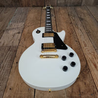 Sold - Gibson Les Paul Studio Alpine White - 2010 - Mahar's Vintage Guitars