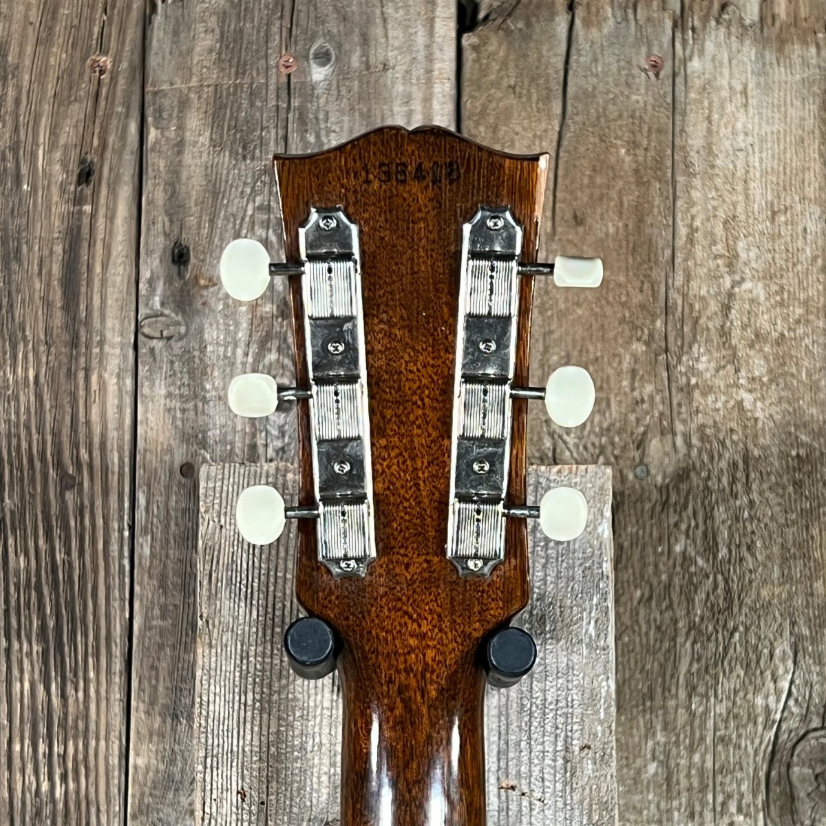 SOLD - Gibson LG - 1 1963 Sunburst - Mahar's Vintage Guitars