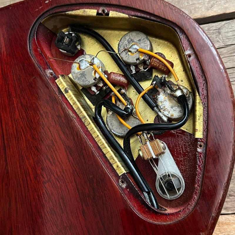 SOLD - Gibson SG Standard 1969 Cherry - Mahar's Vintage Guitars