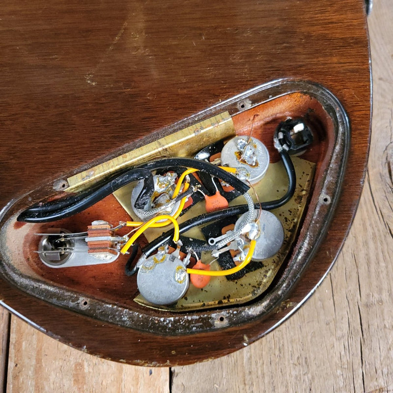 SOLD - Gibson SG Standard Walnut Maestro Lyre Vibrola No Breaks 1971 - Mahar's Vintage Guitars
