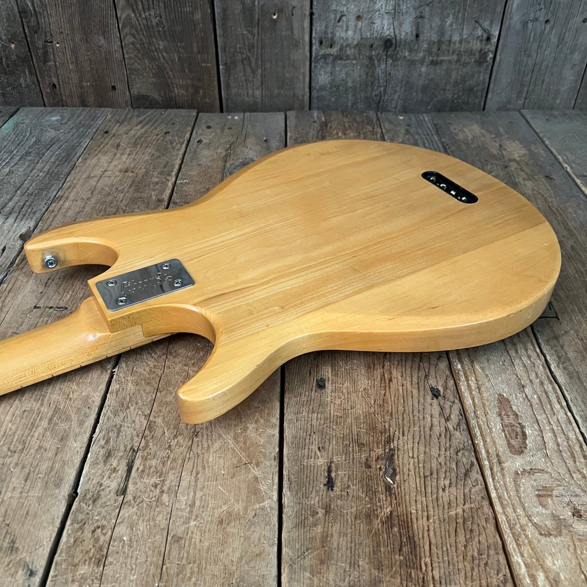 SOLD - Gibson The Grabber 1976 Natural Bass Guitar – Mahar's