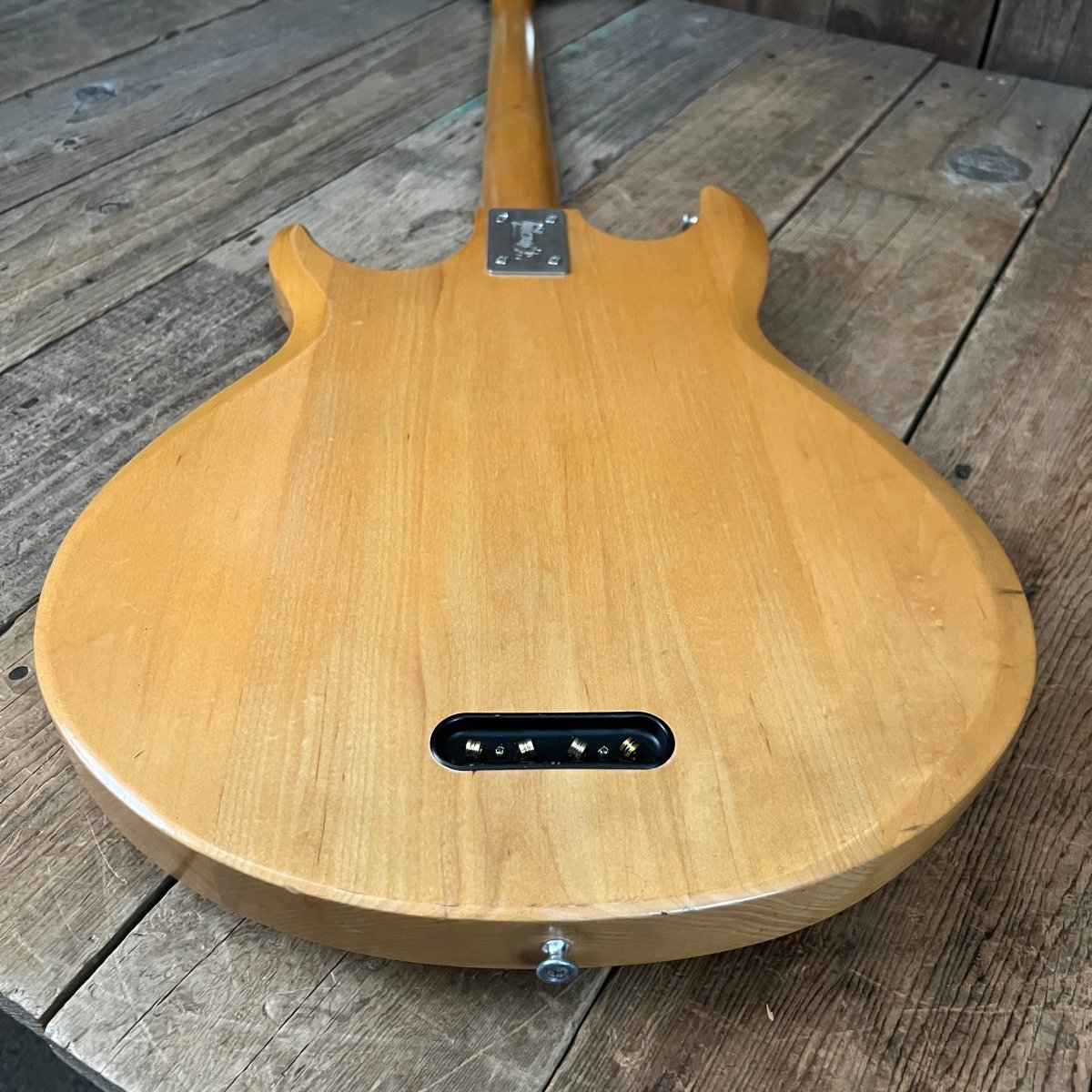 SOLD - Gibson The Grabber 1976 Natural Bass Guitar – Mahar's