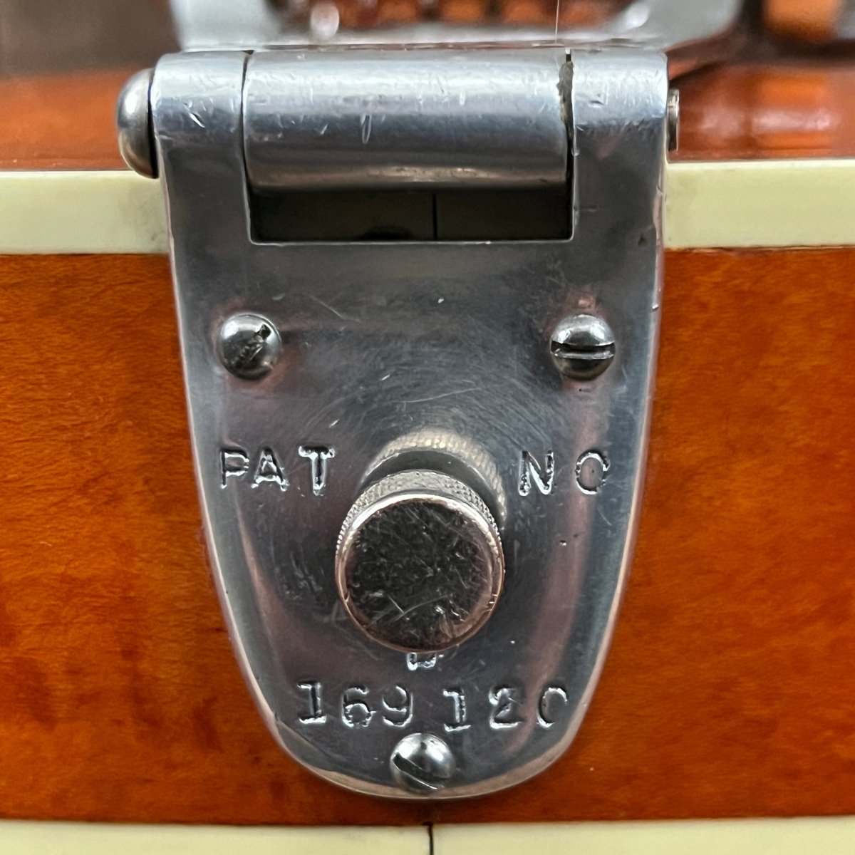 SOLD - Gretsch 6120 Chet Atkins 1960 Orange - Mahar's Vintage Guitars