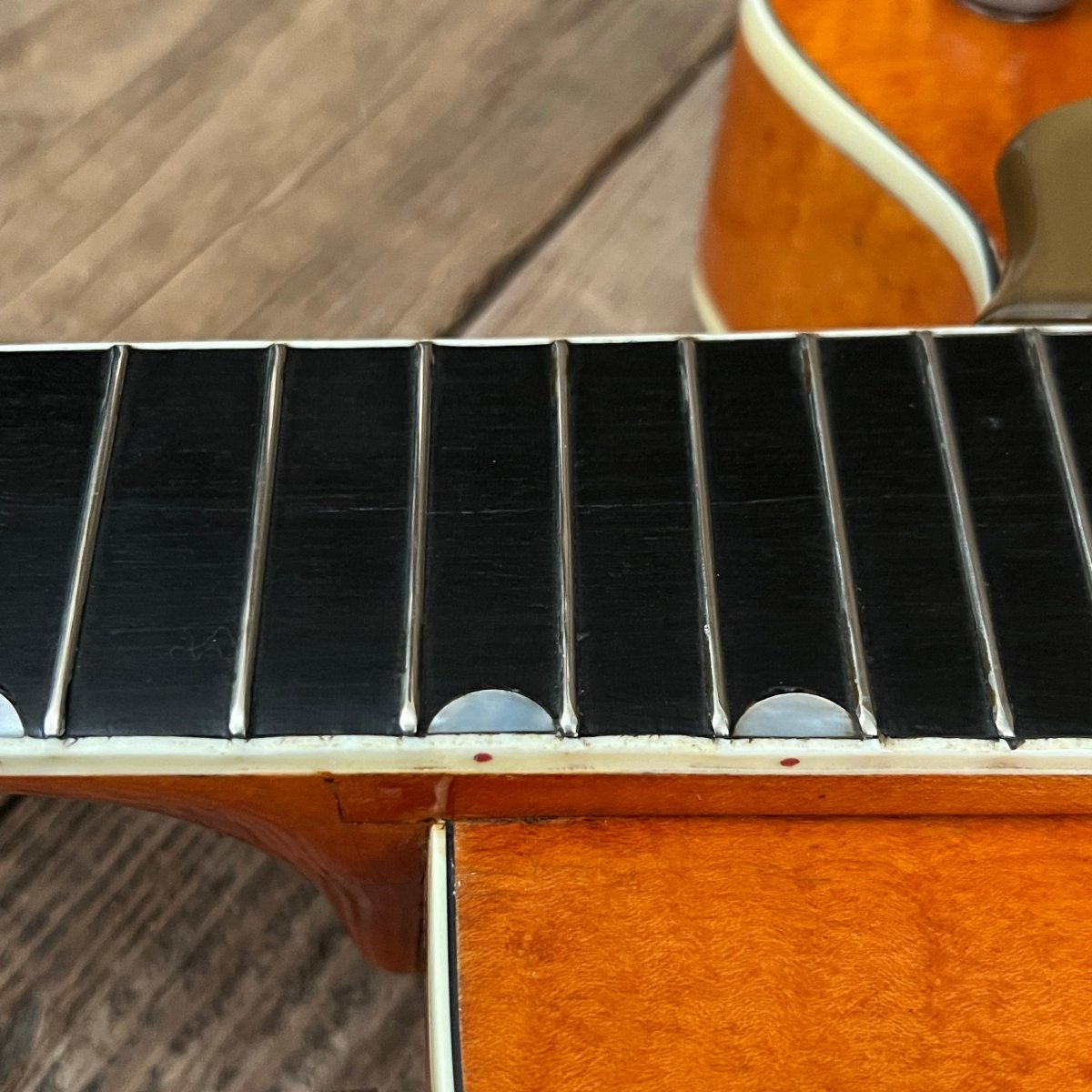 SOLD - Gretsch 6120 Chet Atkins 1960 Orange - Mahar's Vintage Guitars