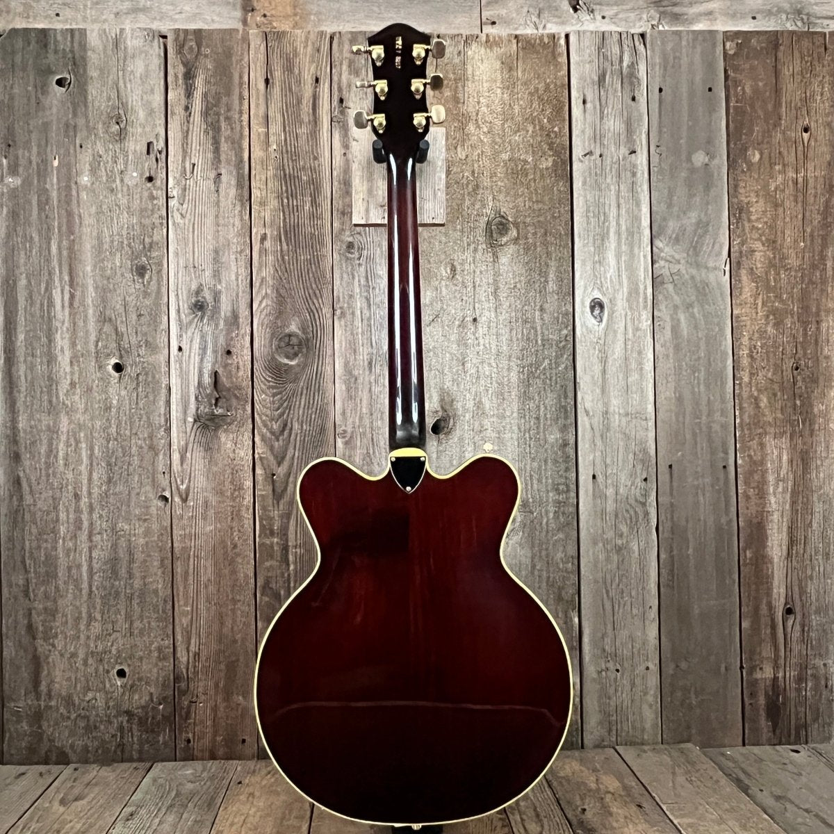 Gretsch Chet Atkins Country Gentleman 7670 1973 Walnut CLEAN