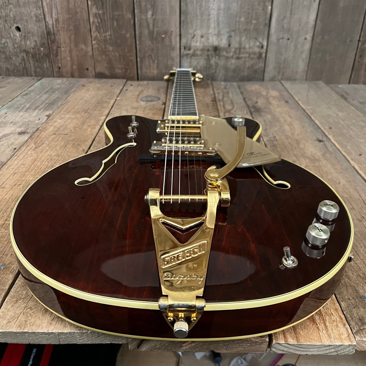 【Oakland】Country Gentleman Gretsch Chet Atkins Country Gentleman 7670 1973 Walnut CLEAN