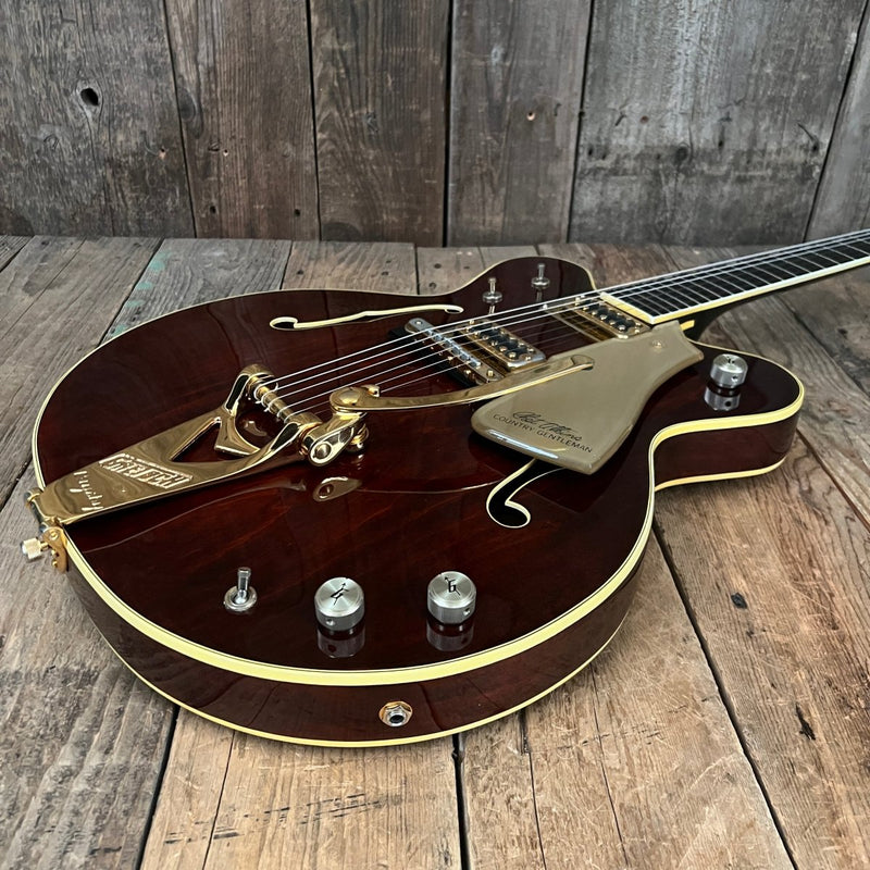 SOLD - Gretsch Chet Atkins Country Gentleman 7670 1973 Walnut - Mahar's Vintage Guitars