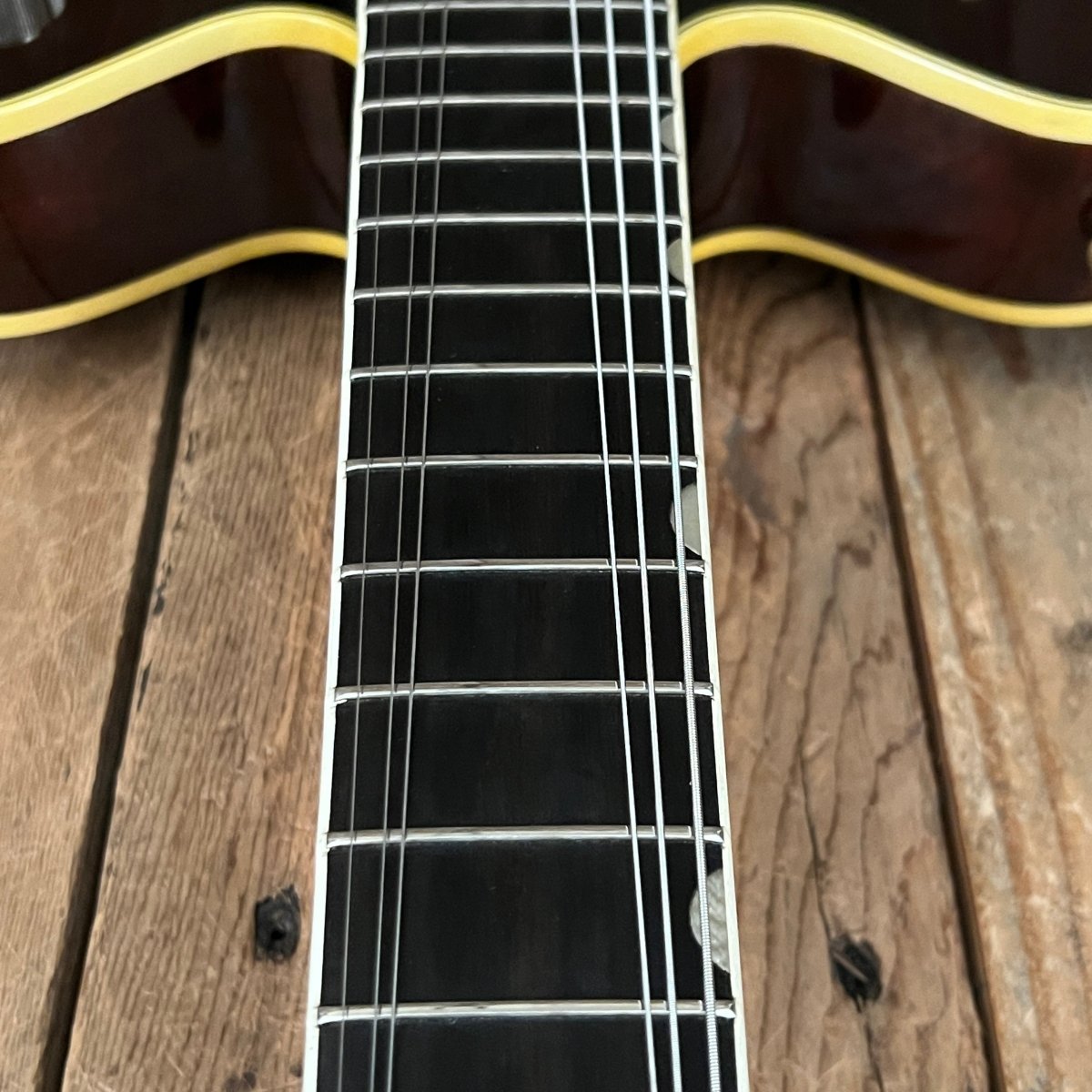 Gretsch Chet Atkins Country Gentleman 7670 1973 Walnut CLEAN