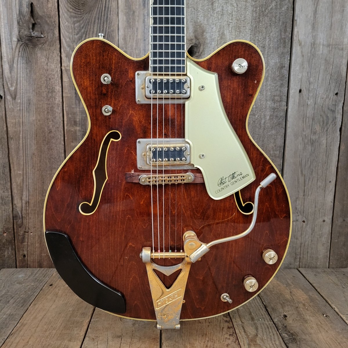 SOLD - Gretsch Chet Atkins Country Gentleman Model 7670 - 1973 *re - fret - Mahar's Vintage Guitars