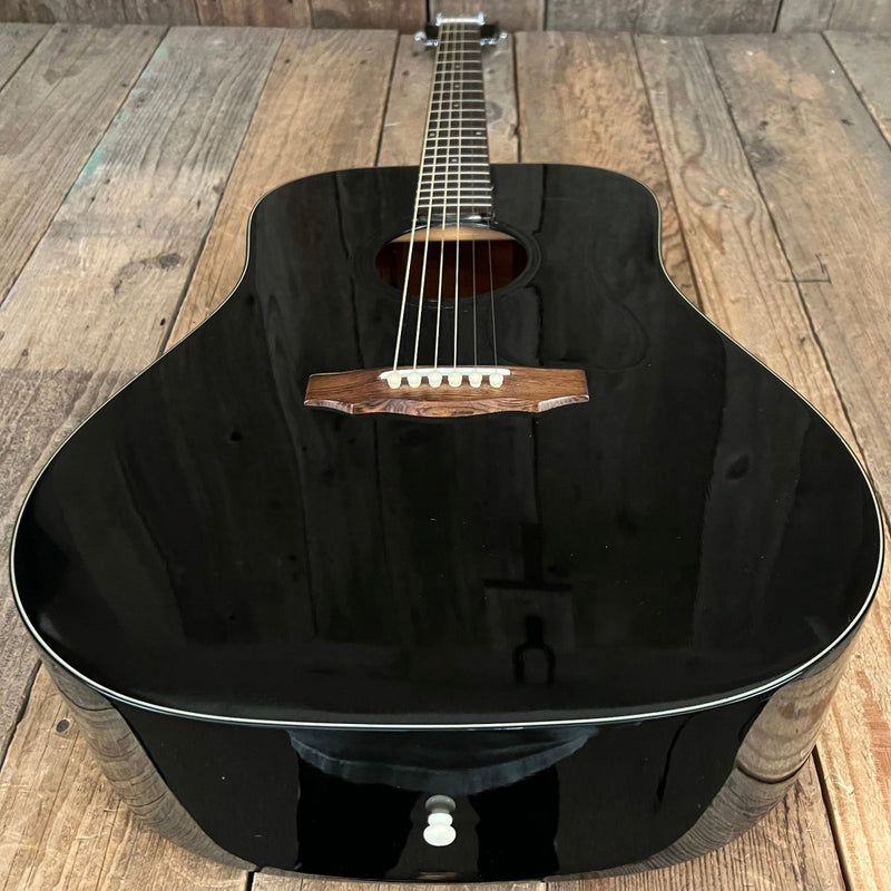SOLD - Guild D - 25 Factory Black 1980 - Mahar's Vintage Guitars