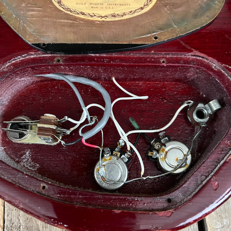 SOLD - Guild S - 90 1973 Cherry - Mahar's Vintage Guitars