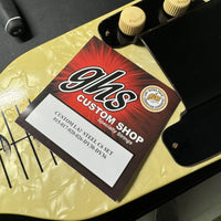 SOLD - Harmony H2 Lap Steel 1962 White MOTS Pearloid - Mahar's Vintage Guitars