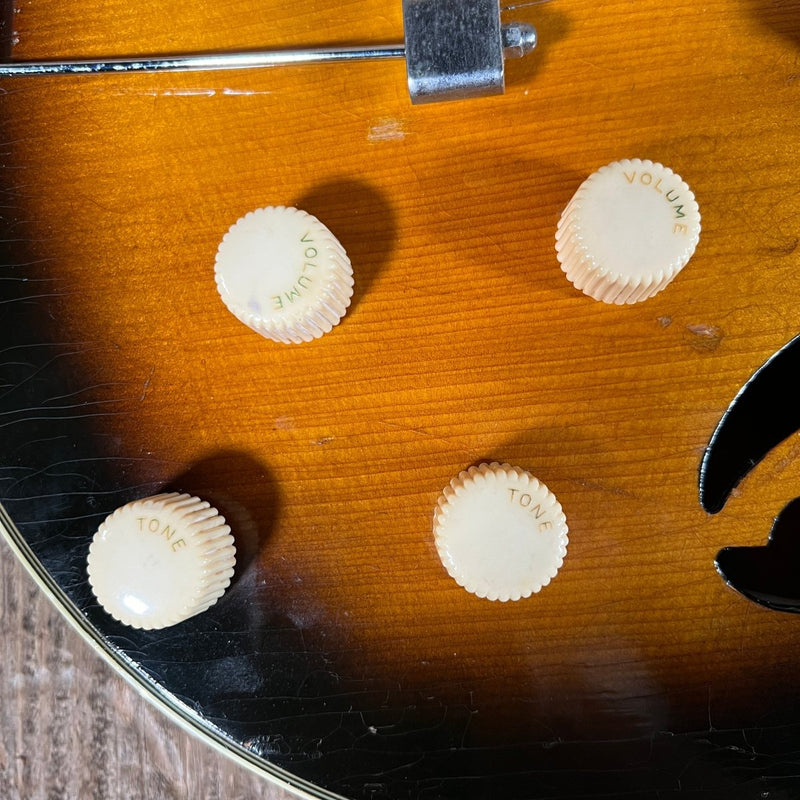 SOLD - Harmony Meteor H - 70 1959 Sunburst - Mahar's Vintage Guitars