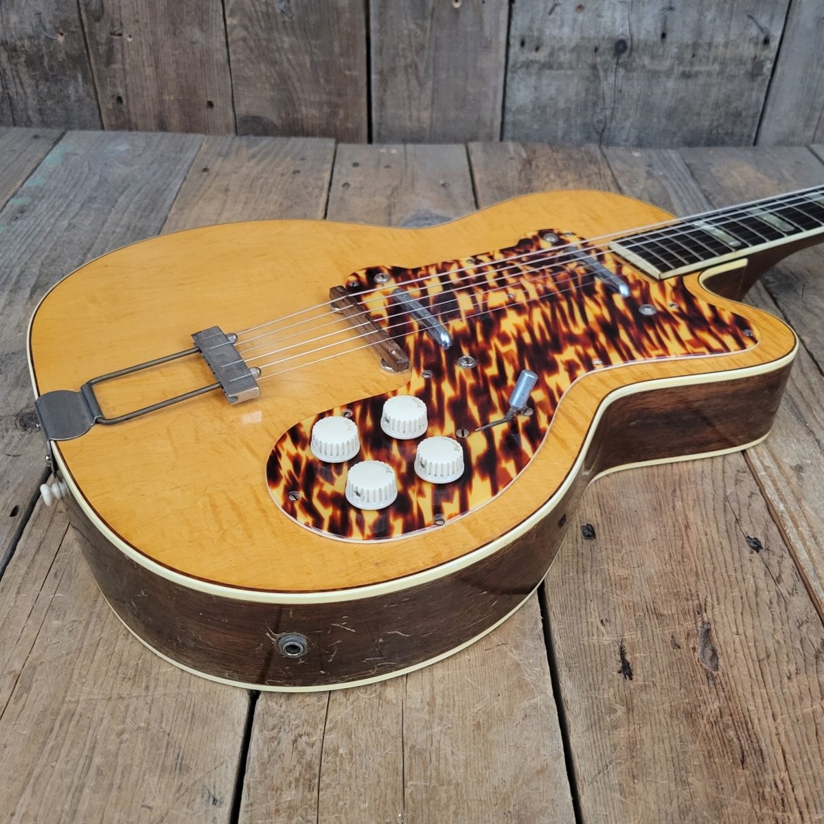 カイリー　60s Vintage  SOLD - Kay K-161 Thin Twin 1950s 1955 1956 – Mahar's Vintage Guitars