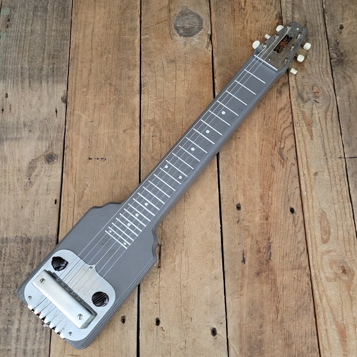 SOLD - K&F Lap Steel Kaufman and Fender 1945-46 – Mahar's Vintage
