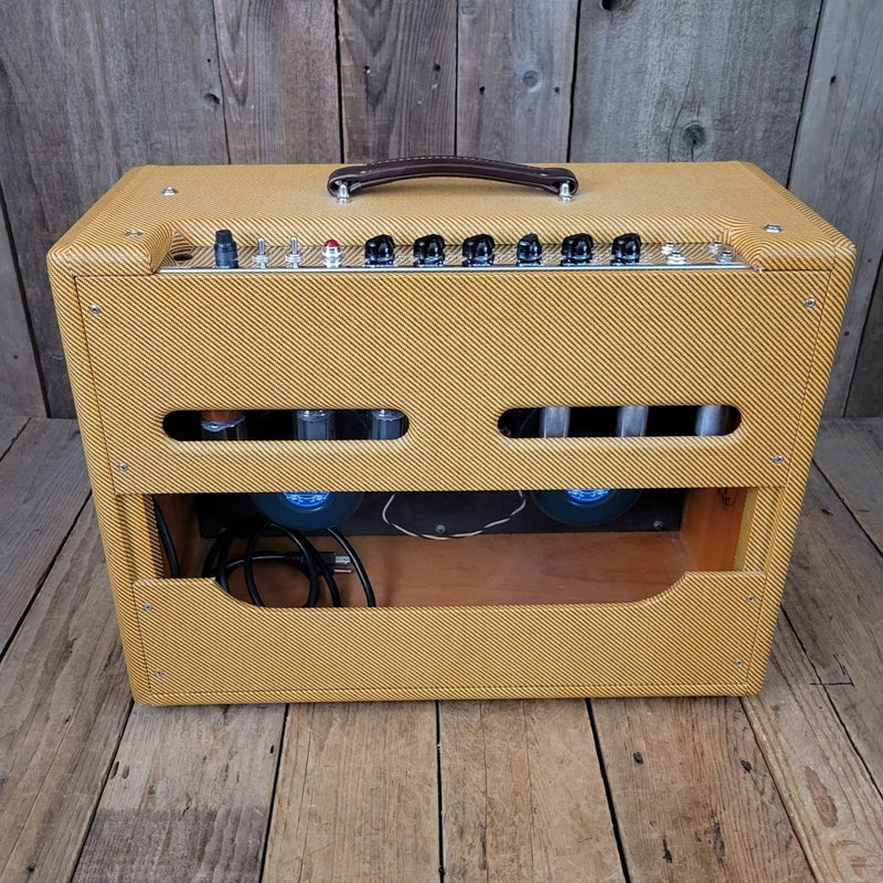 SOLD - Lil Dawg Super Mutt 2021 - Mahar's Vintage Guitars