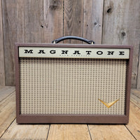 SOLD - Magnatone Starlite 5 Watt Guitar Amplifier 2022 with rare road case - Mahar's Vintage Guitars